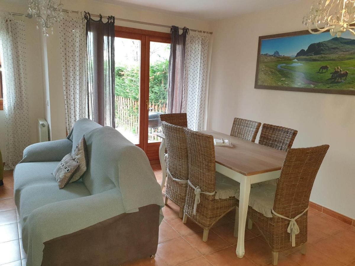 Pico Almanzor Villa Villanúa Dış mekan fotoğraf